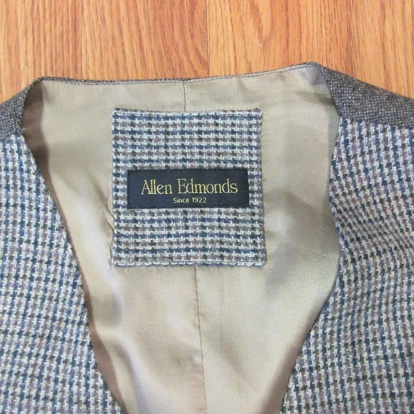 Sz 40 - ALLEN EDMONDS 100% WOOL TWEED VEST - Picture 3 of 6